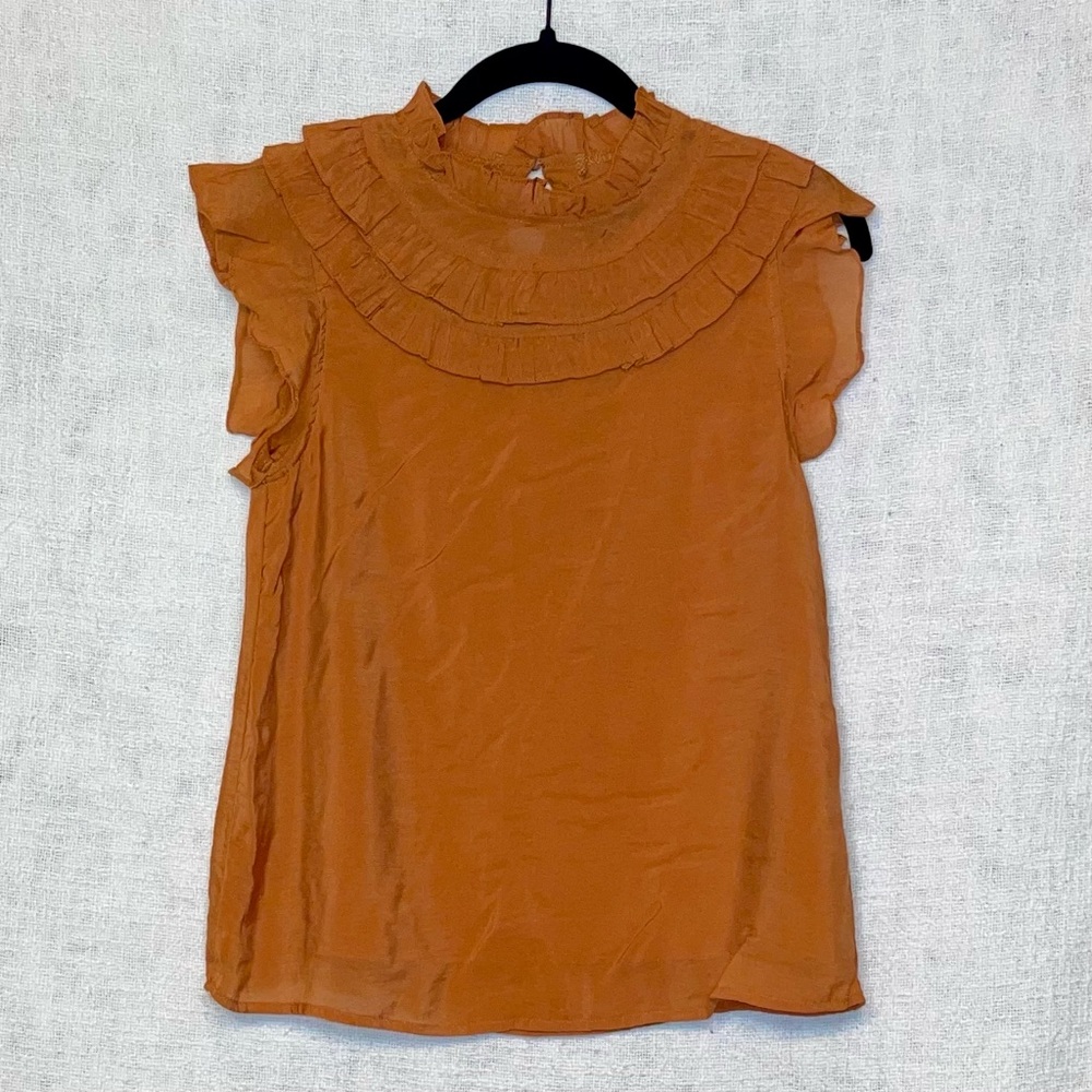 ONTWELTH burnt orange women’s tiered ruffle blouse flutter sleeves lined Sz S